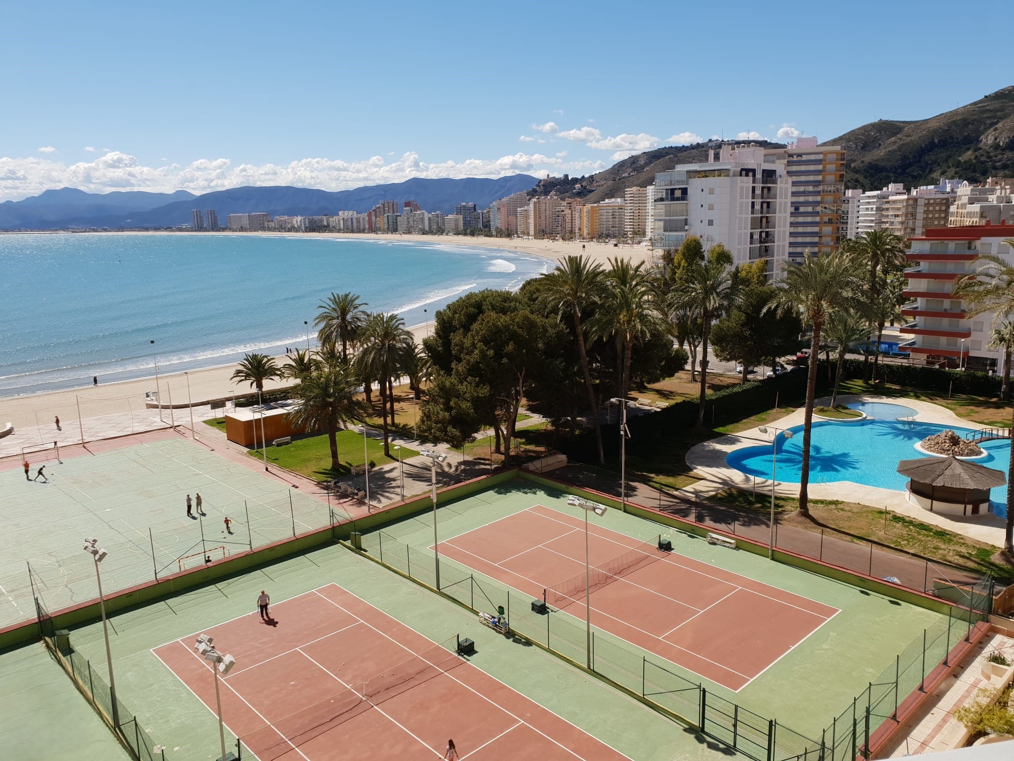 Estudio Moderno - Vista general