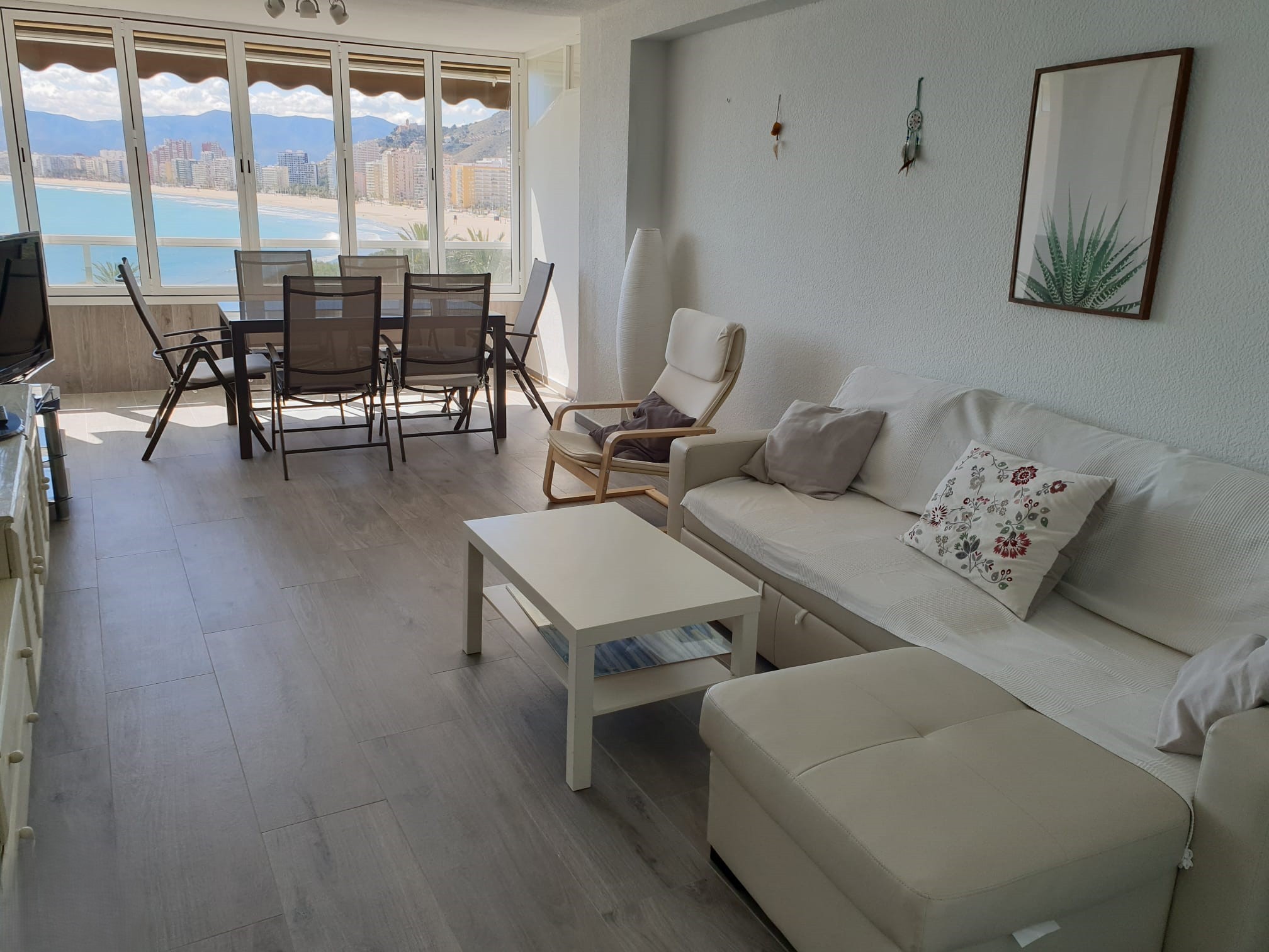 Estudio Moderno - Zona de descanso